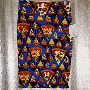 LuLaRoe BNWT S Cassie - PIZZAS! 🍕